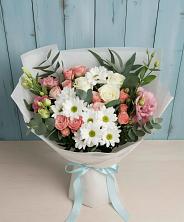 Букет цветов из:  Розы, Лизиантусы и Хризантемы в Обнинске