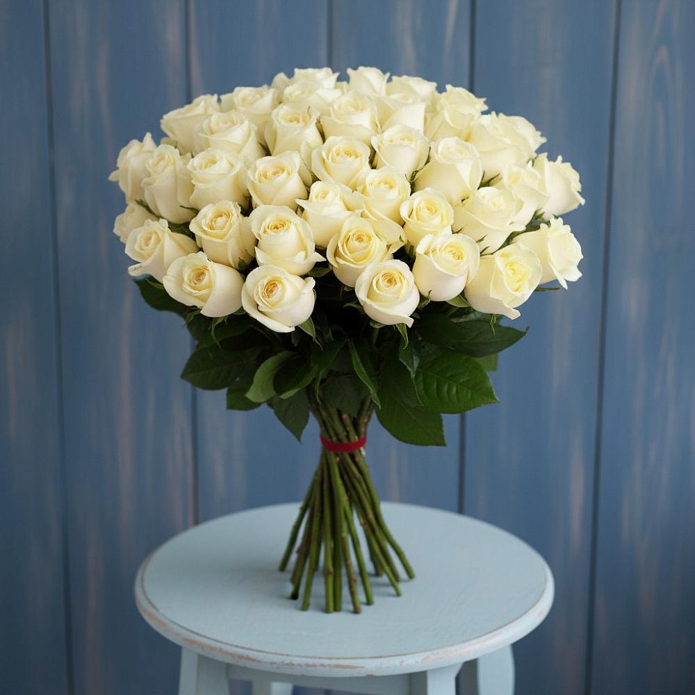 Букет 51 Белая роза Эдлесс Лав в Обнинске