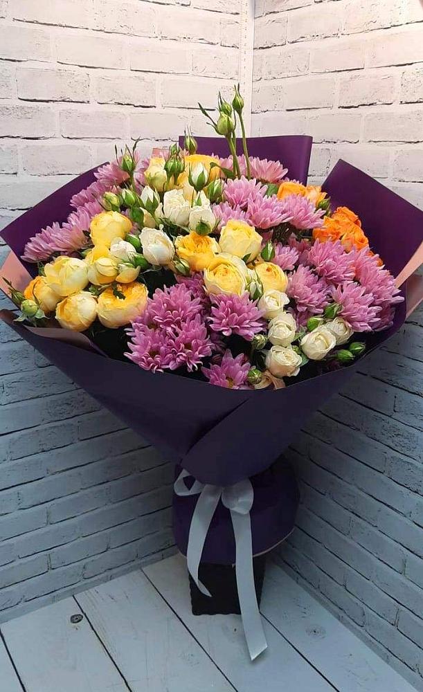 Букет цветов из: Хризантемы и Розы в Обнинске