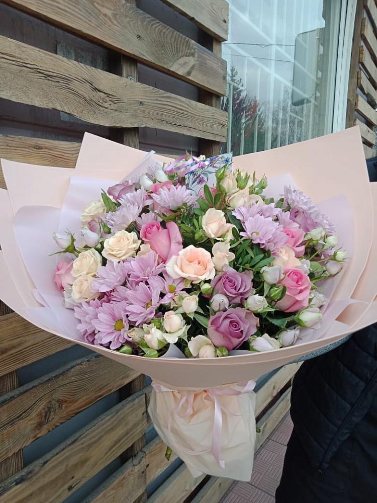 Букет цветов из: Розы и Хризантемы в Обнинске