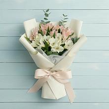 Букет цветов из:  Альстромерии в Обнинске