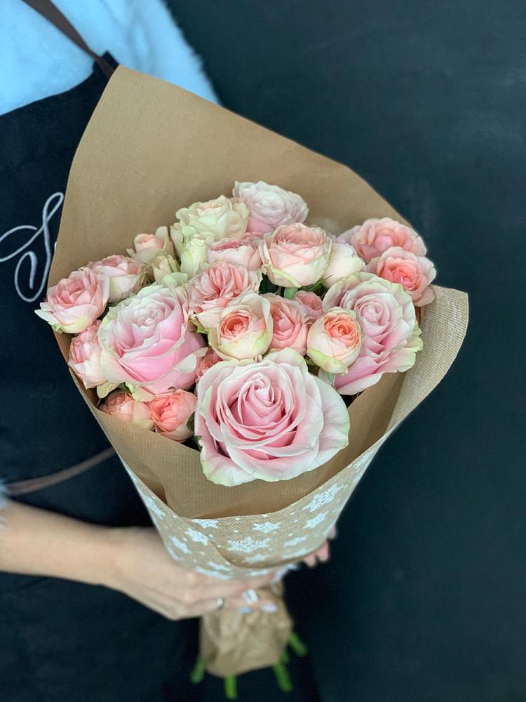 Букет цветов из: Хризантемы и Розы в Обнинске