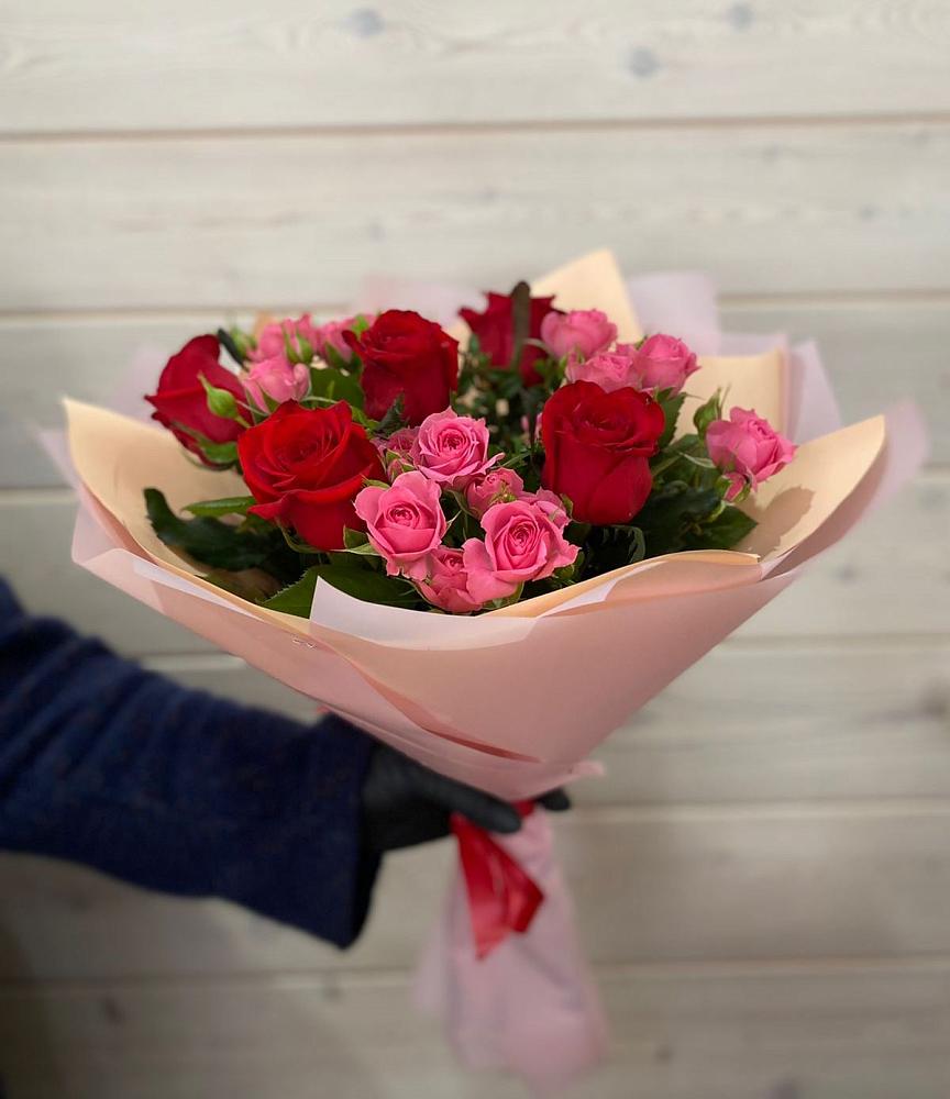 Букет цветов из: Розы в Обнинске